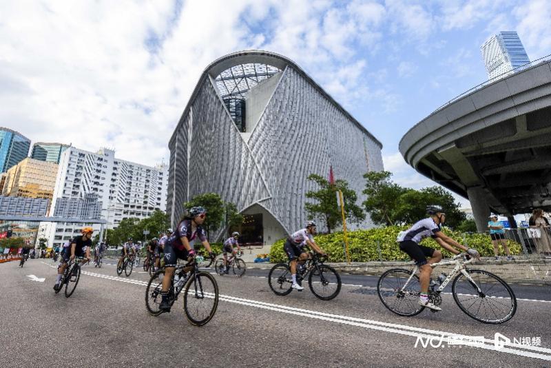 src, 将香港单车, 合运动与旅